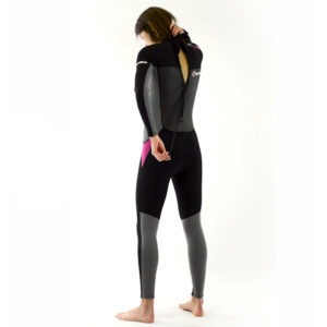 how to take off a wetsuit