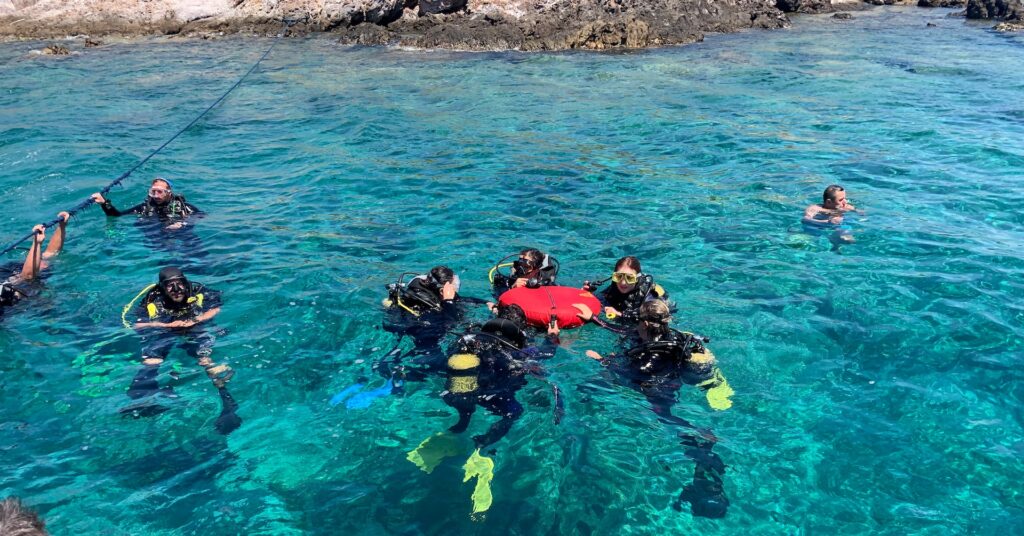 what is the age limit for scuba diving