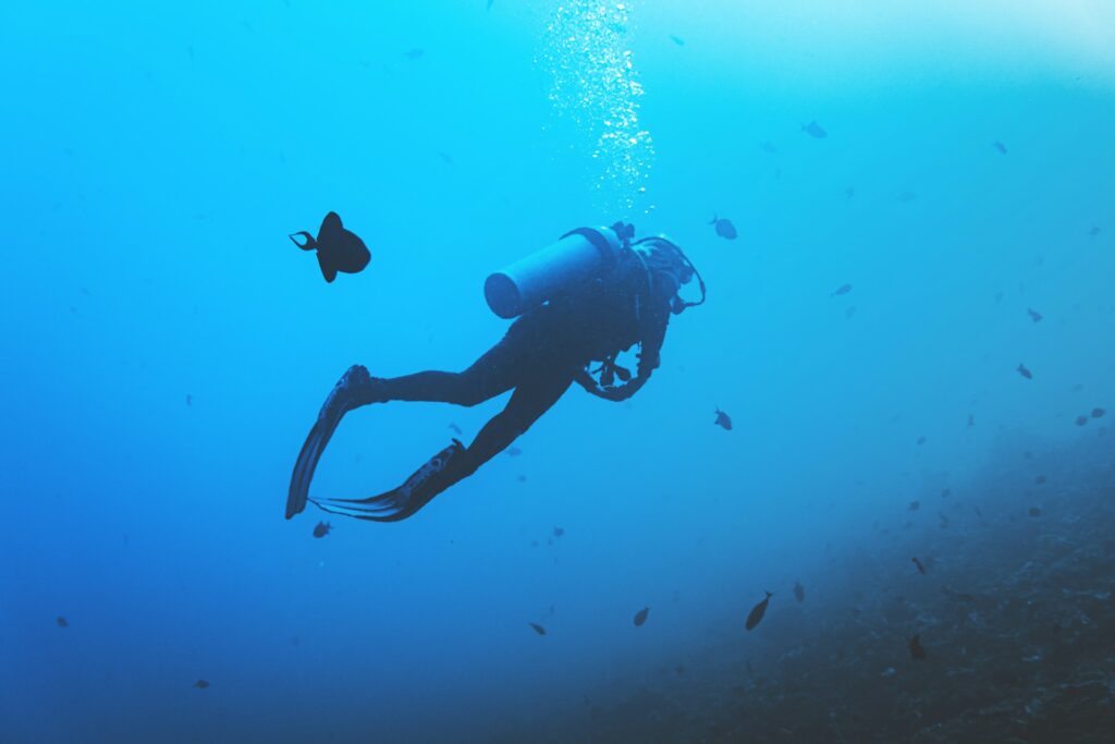 what is decompression diving